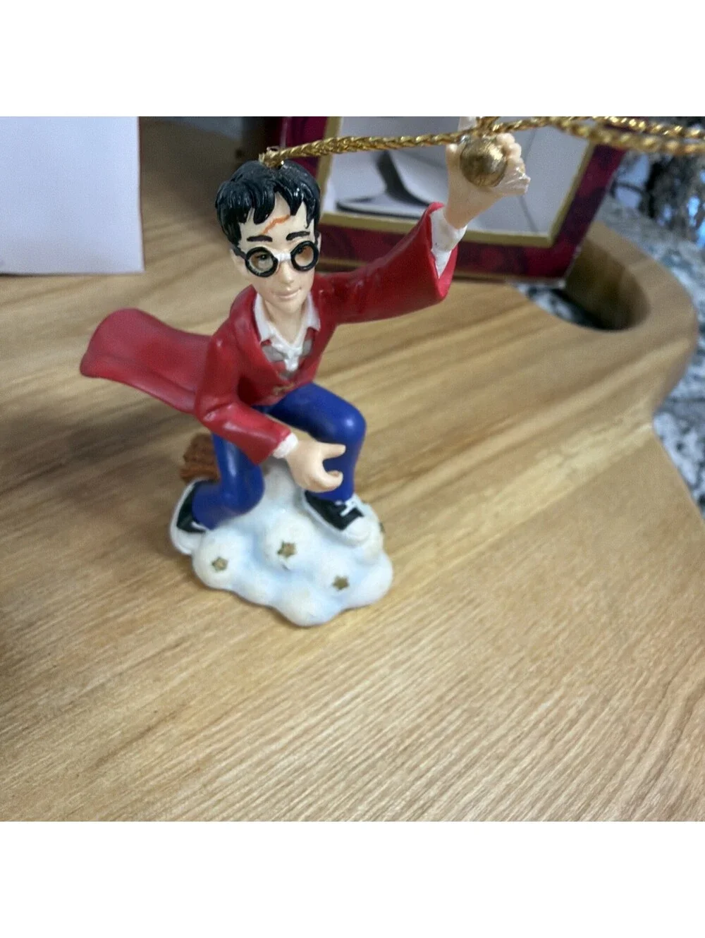 Harry Potter Christmas Playing Quidditch / Sorting Hat